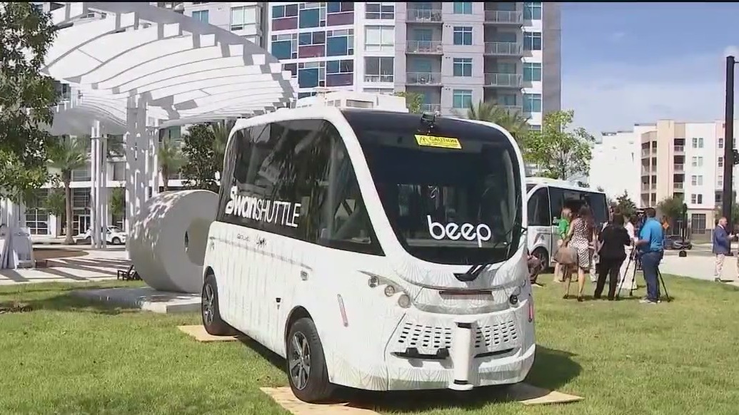 Swan bus shuttle suspended in downtown Orlando